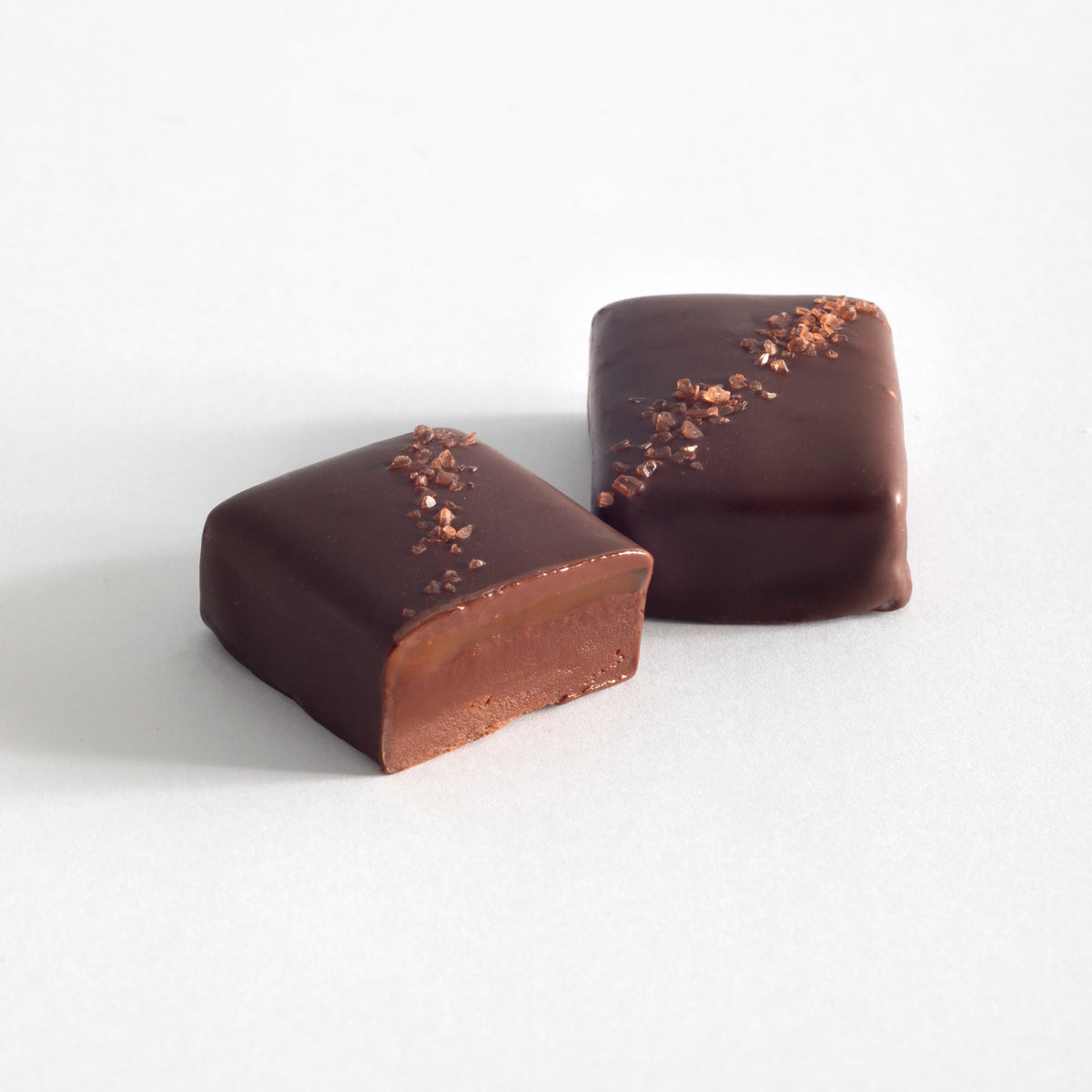 4 Piece Semi-Sweet Chocolate & Caramel w/Hawaiian Alaea Sea Salt