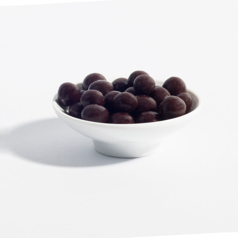 John Kelly Chocolates Dark Chocolate Coated Blueberries, in a bowl