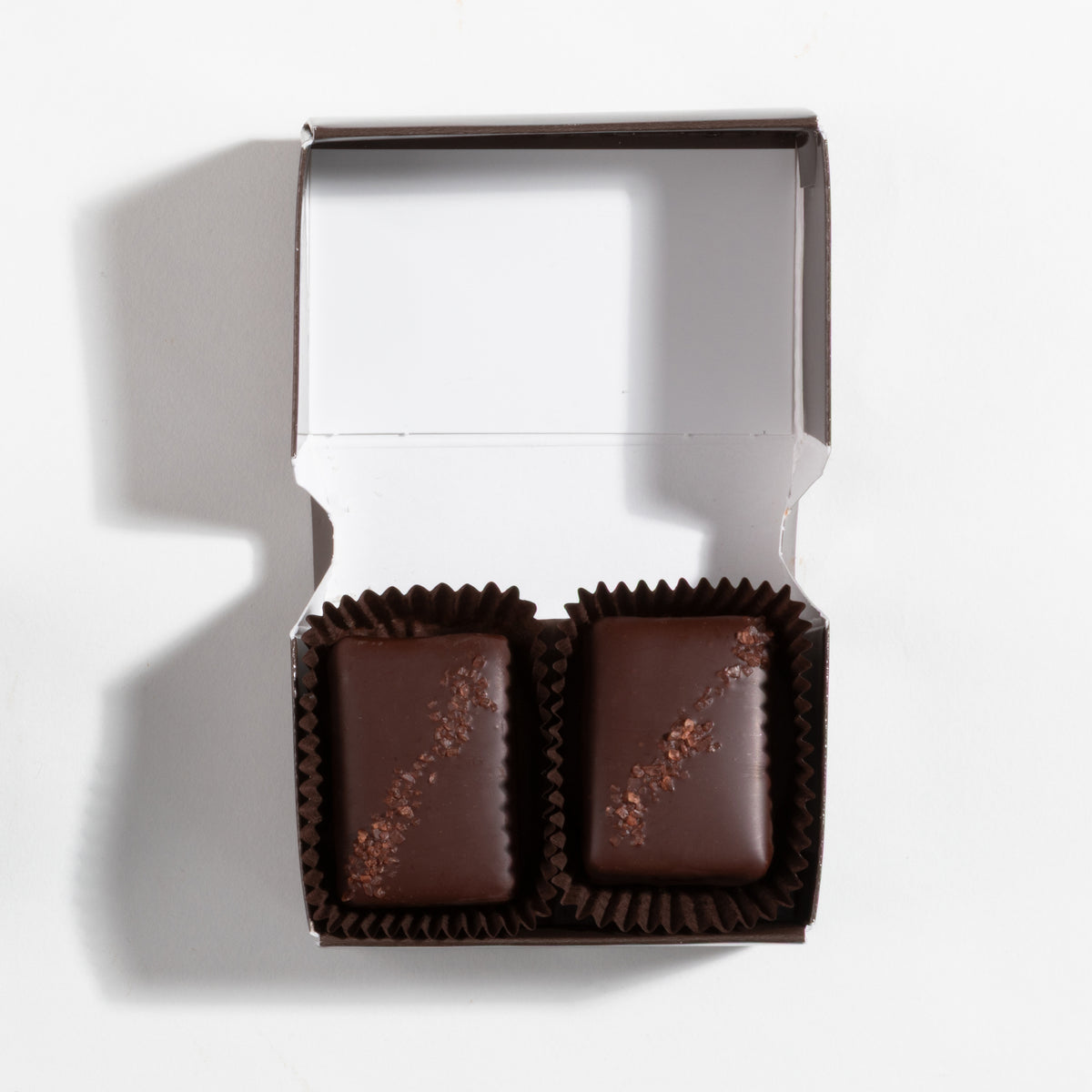 2 Piece Semi-Sweet Chocolate & Caramel w/Hawaiian Alaea Sea Salt